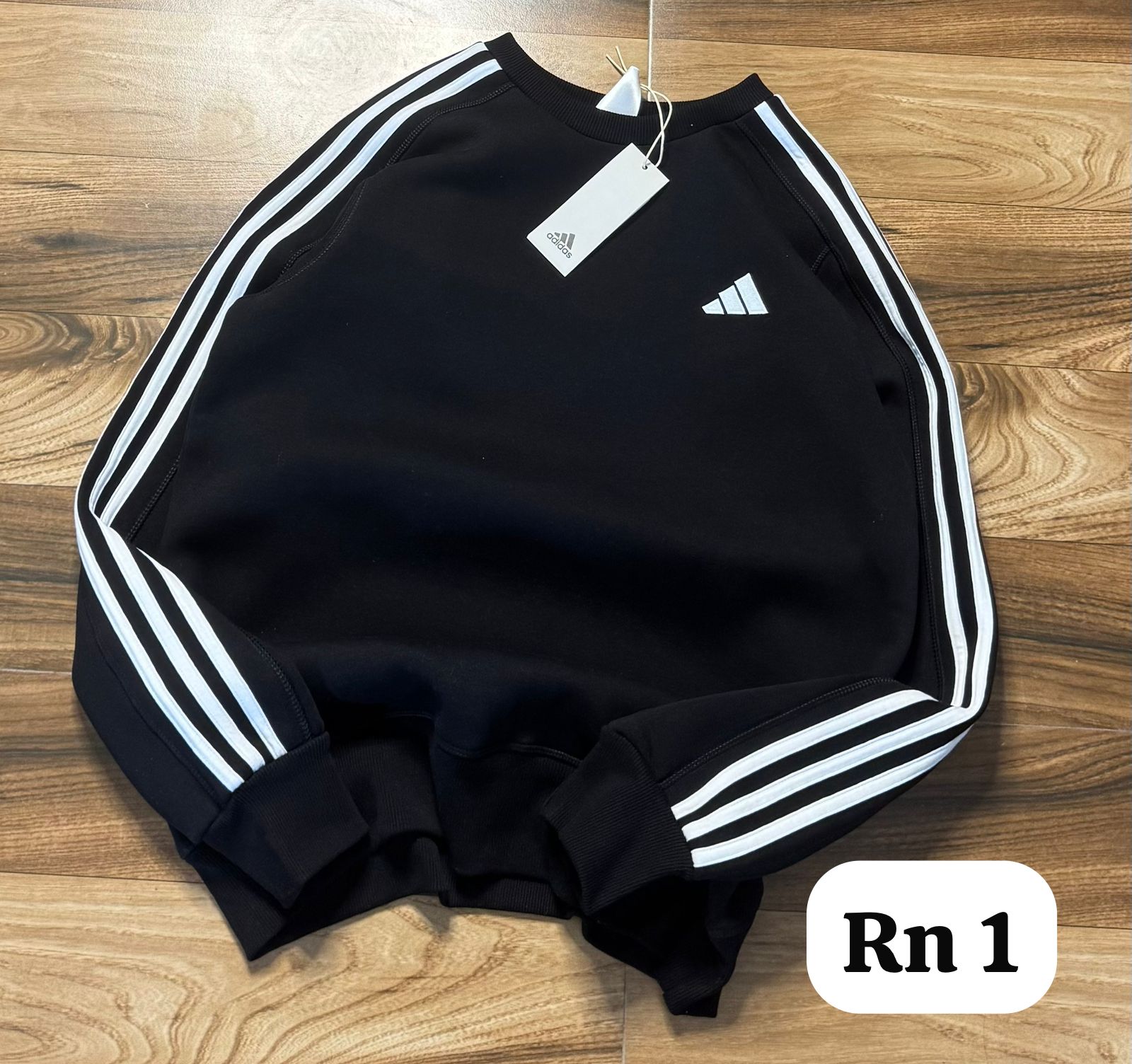 Adidas sweatshirt-black- M